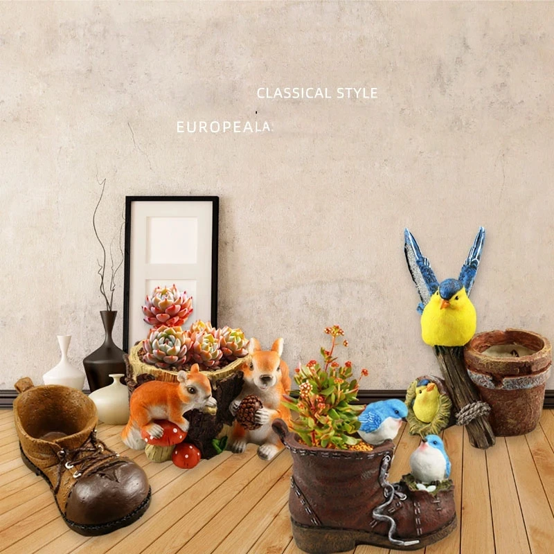 

Cartoon Squirrel Succulent Pot Creative Resin Bird Planter Figurines Room Flower Vase Animal Figures Garden Bonsai Decoration