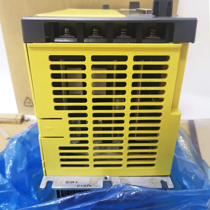 A06B-6111-H030 H037 H045 H022 H015 H011 H006#H550 Fan-uc Servo Amplifier For PLC Programming And Industrial Control