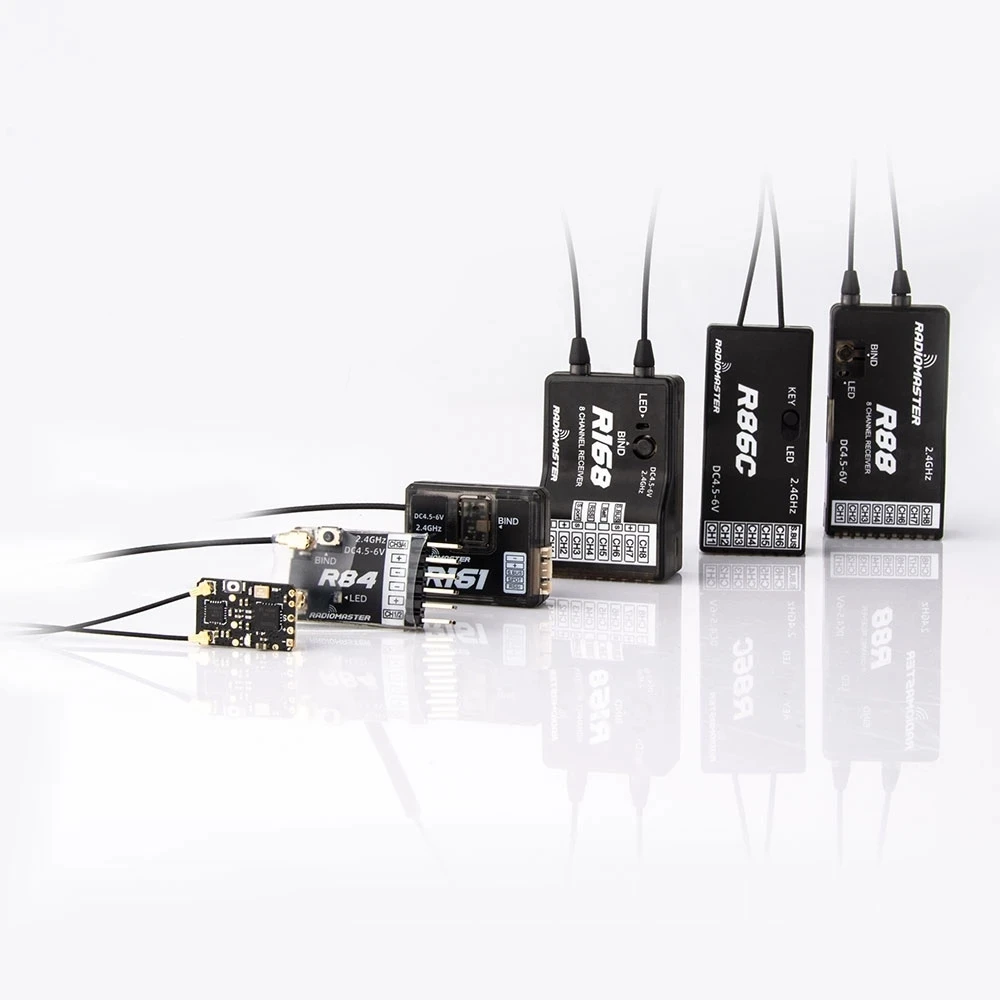 Hot RadioMaster R81 R84 R86 R86C R88 R161 R168 2.4GHz Over 1KM SBUS Nano Receiver Compatible FrSky D8 TX16S Support Return RSSI