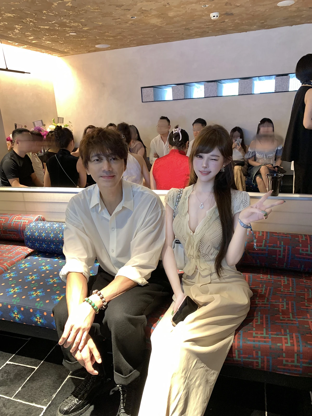 

99jiu Float Cloud Weave Dr Heavy Work Hollow out Knitted irt V-Ne ort Sve Pure Desire ort Length Top for Women