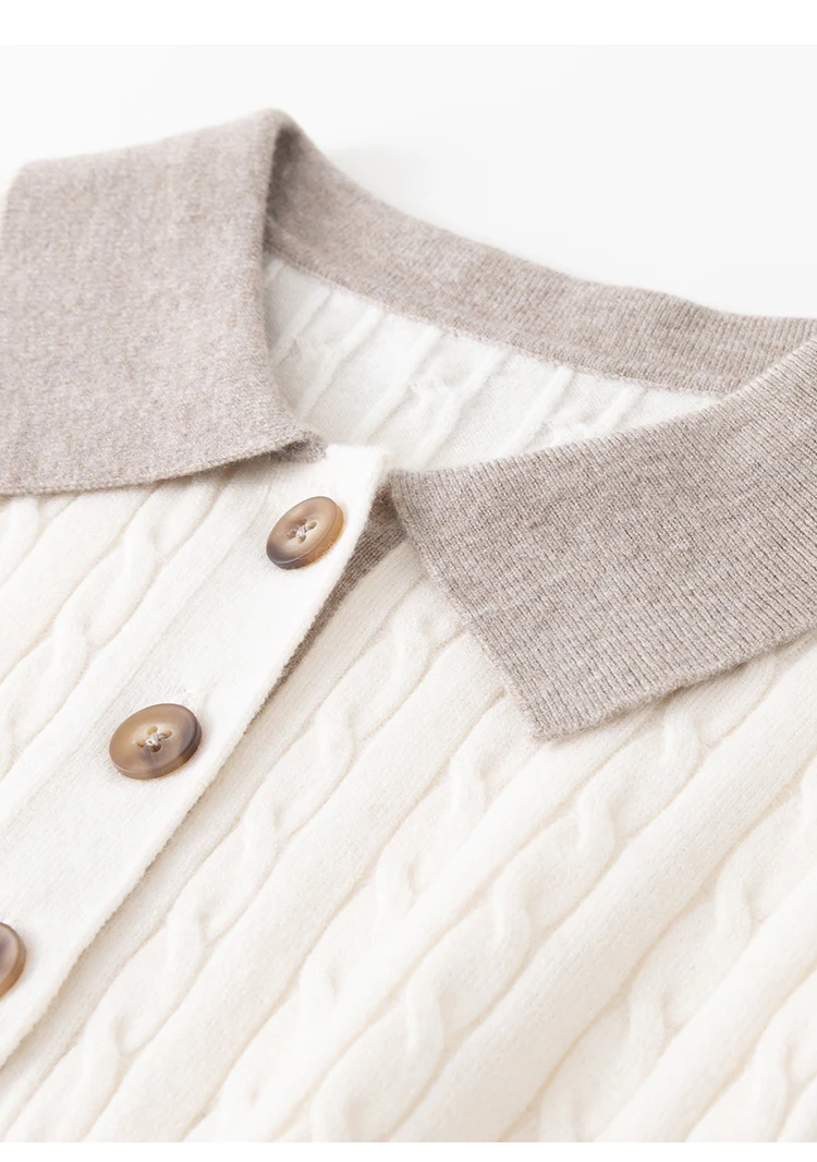 MZ62085 Damen-Pullover im Preppy-Stil mit Polokragen, Zopfmuster, kurzen Ärmeln, Kontrastkragen, Knopfdetails, Modal-Mischung, Oberteil für den frühen Herbst – Detail 17