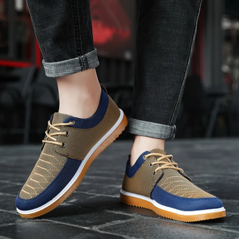 2024New Canvas Shoes for Men Fashionable Men's Casual Sports Shoes Lightweight Breathable Vulcanized Shoes Lace-up Work Footwear