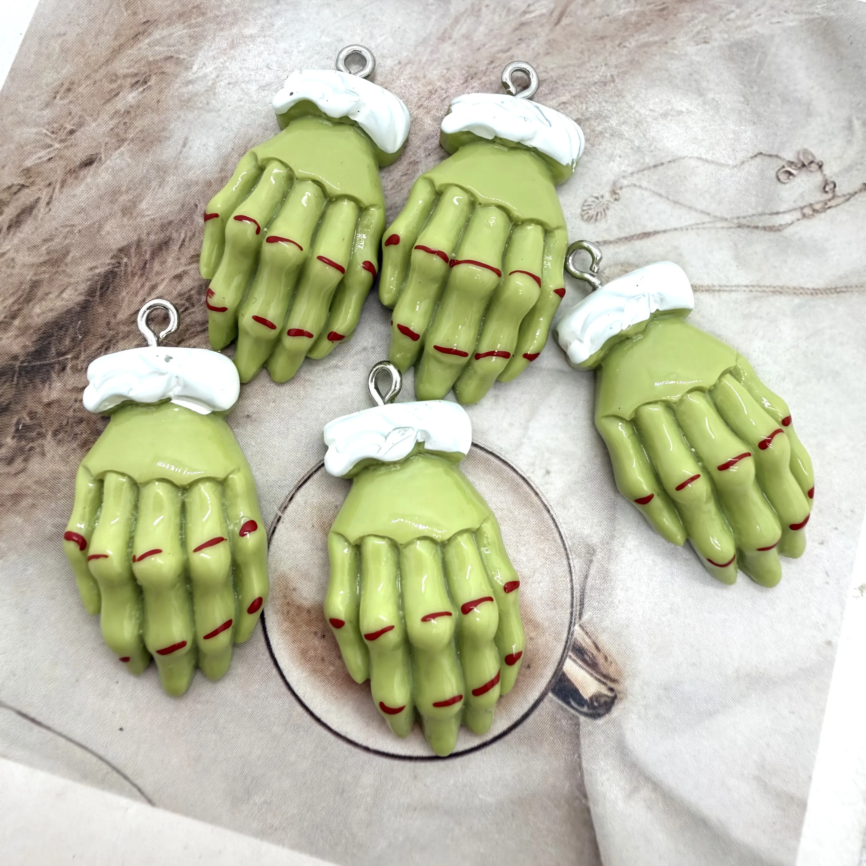 10/30/60Pcs Resin Green Demon  - Jewelry Making Event 评论和价格