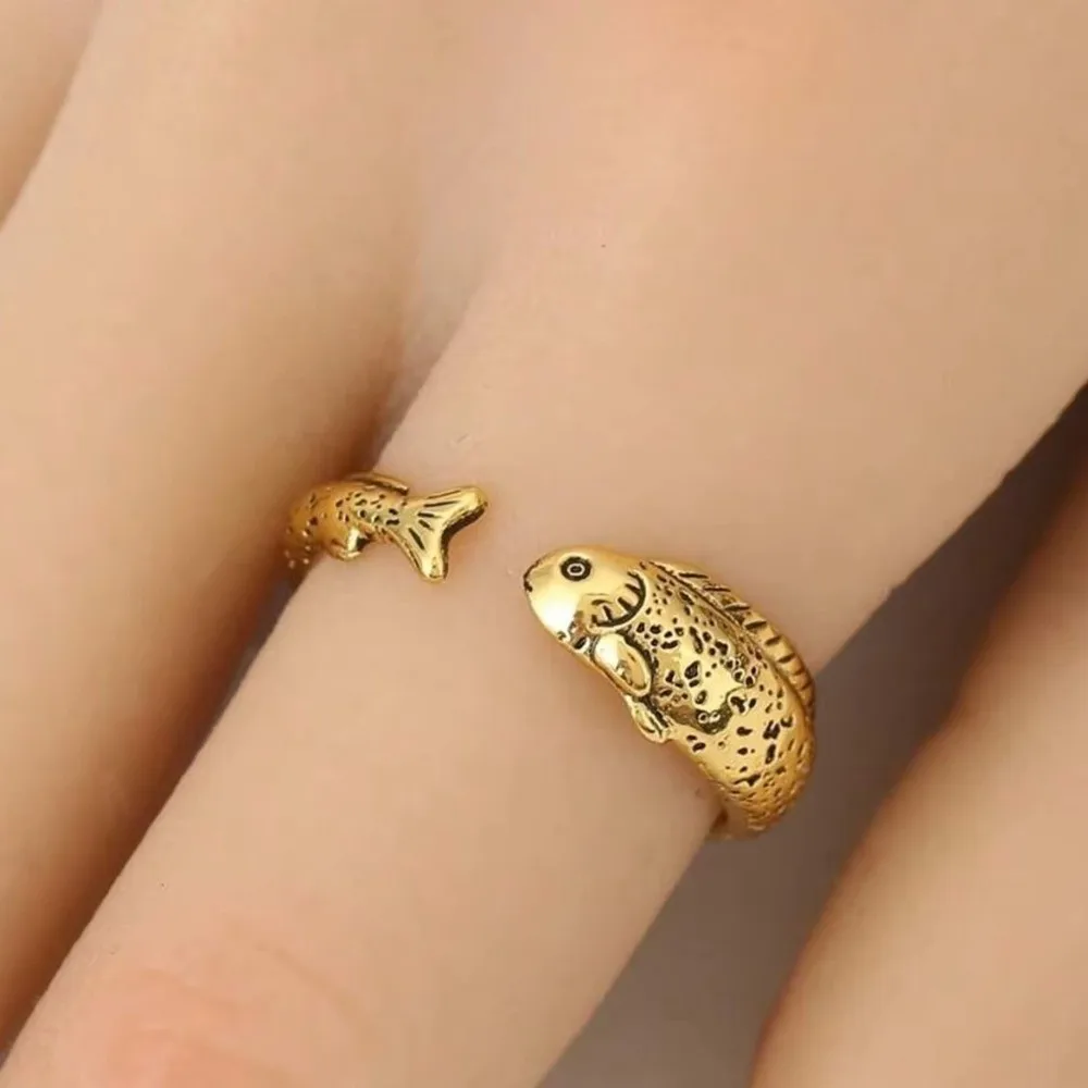 Detailed Craftsmanship Simple Fish Shaped Ring Alloy Distressed Vintage Adjustable Ring Silver Gold Retro Open Ring Jewelry