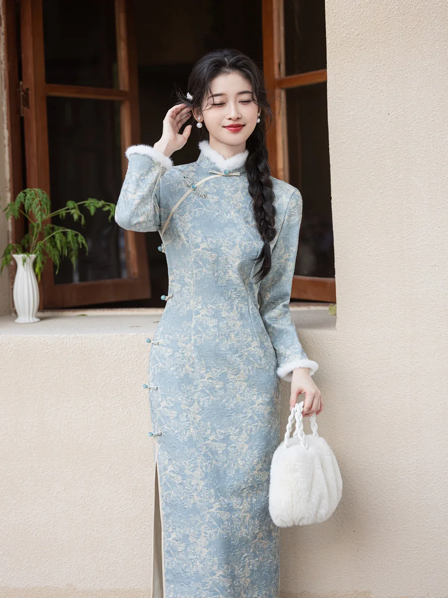 New Chinese Style Improved Daily Cheongsam, With Added Velvet And Thickened Temperament Dress, Women\'s Winter Long Sleeved