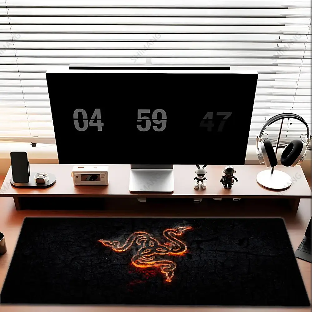Alas Mouse Razer Hitam Alas Mouse Meja Alas Meja HD Lucu Alas Keyboard Gaming Diperpanjang Alas Mouse Gamer Besar 100X50Cm XXL