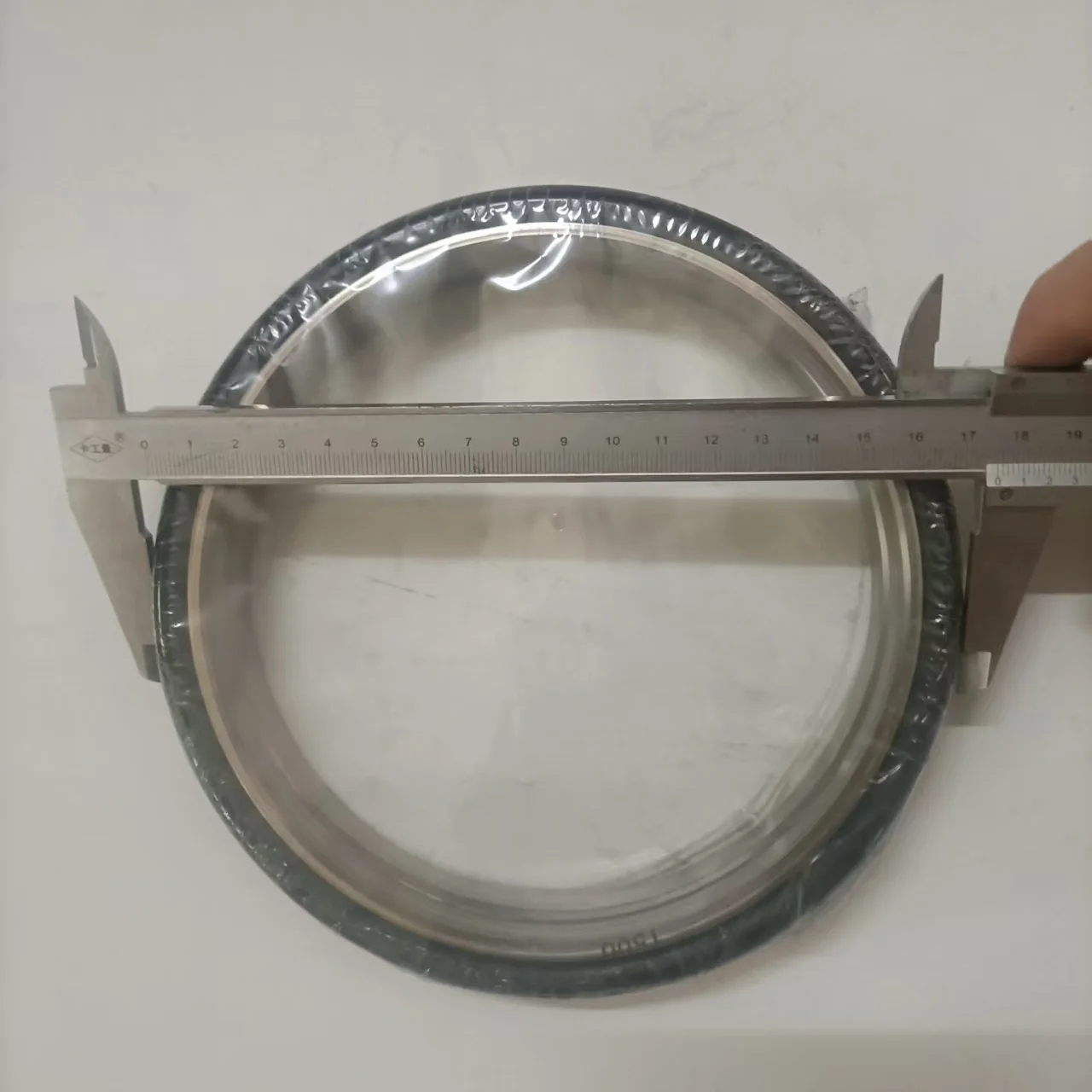 Suitable for the traveling motor gearbox of micro excavators, the floating oil seal is 150x170x16
