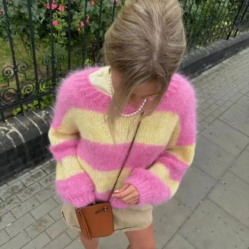 Fresh Spring and Autumn New Handwoven Loose Lazy Haircoat Round Neck Women's Knitted Sweater Red and White Striped Top