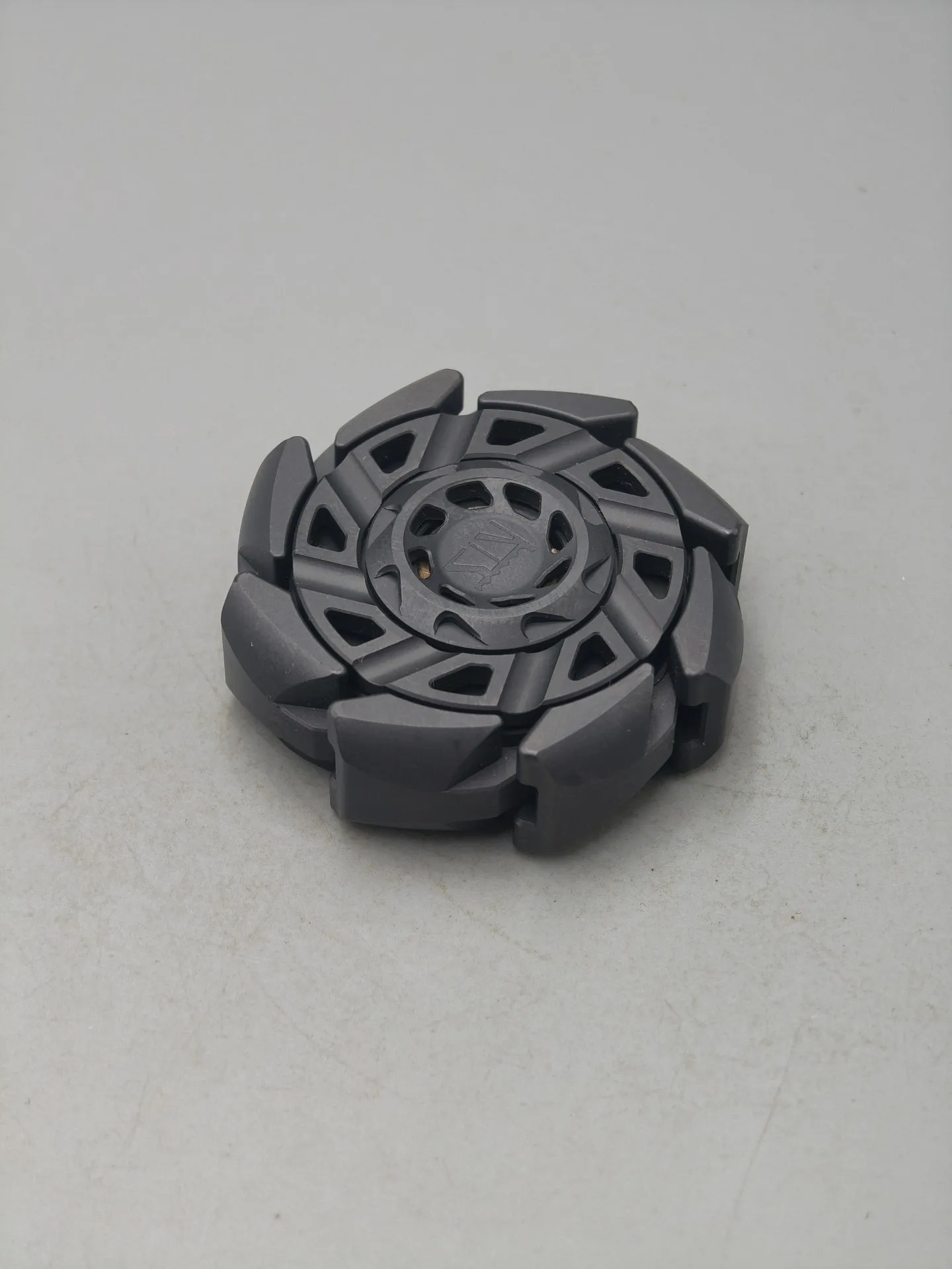 Used EDC KTS Octa Zirconium Alloy Material EDC Metal Decompression Toy