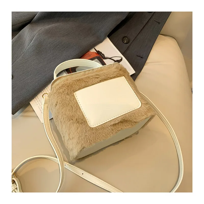 Winter Autumn and Winter High-end Single Shoulder Small Bag for Women 2024 New Color Blocked Plush Handbag, Crossbody Bucket Bag