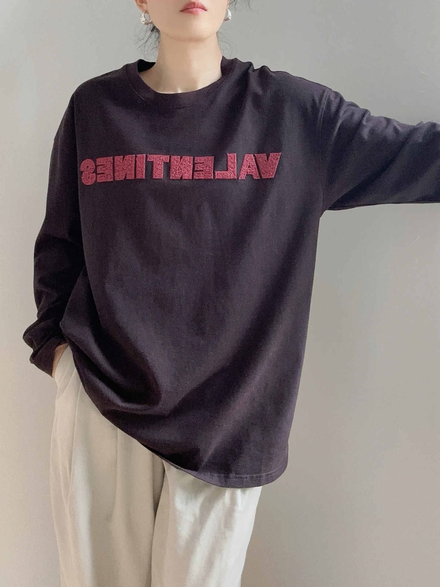 

Ранняя осень, свободная длинная хлопковая футболка све, женская футболка из чистого хлопка с вышитыми буквами, повседневная трендовая футболка Sle Faion