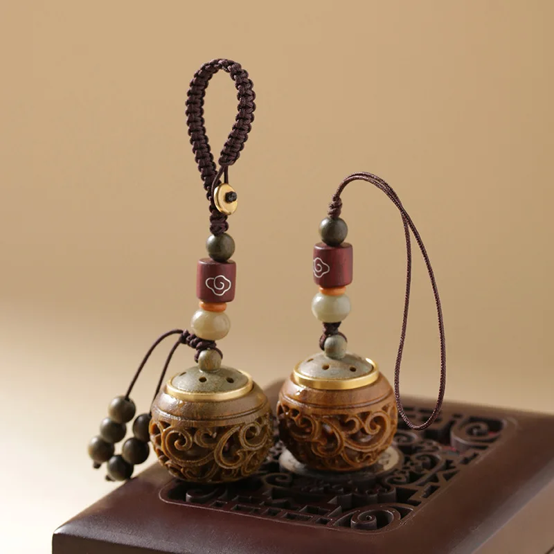 Green Sandalwood Exquisite Hollow Keychain Sachet Pendant Bag Mobile Phone Pendant Antique Style Accessory