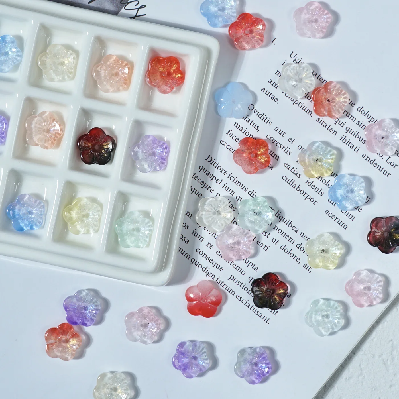 50PCS 14MM Glass Flower Trumpet Flower Beads Shaped Spacer Beads For DIY Necklace Bracelet Jewelry Making Accessorie