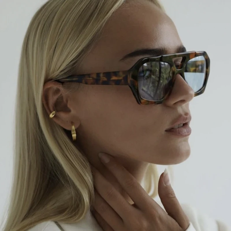 

Hiking New Double Bridge Design Women Anti Light Glasses Fashion Leopard Pattern Design Glasses High Quality Outdoor Sunscreen