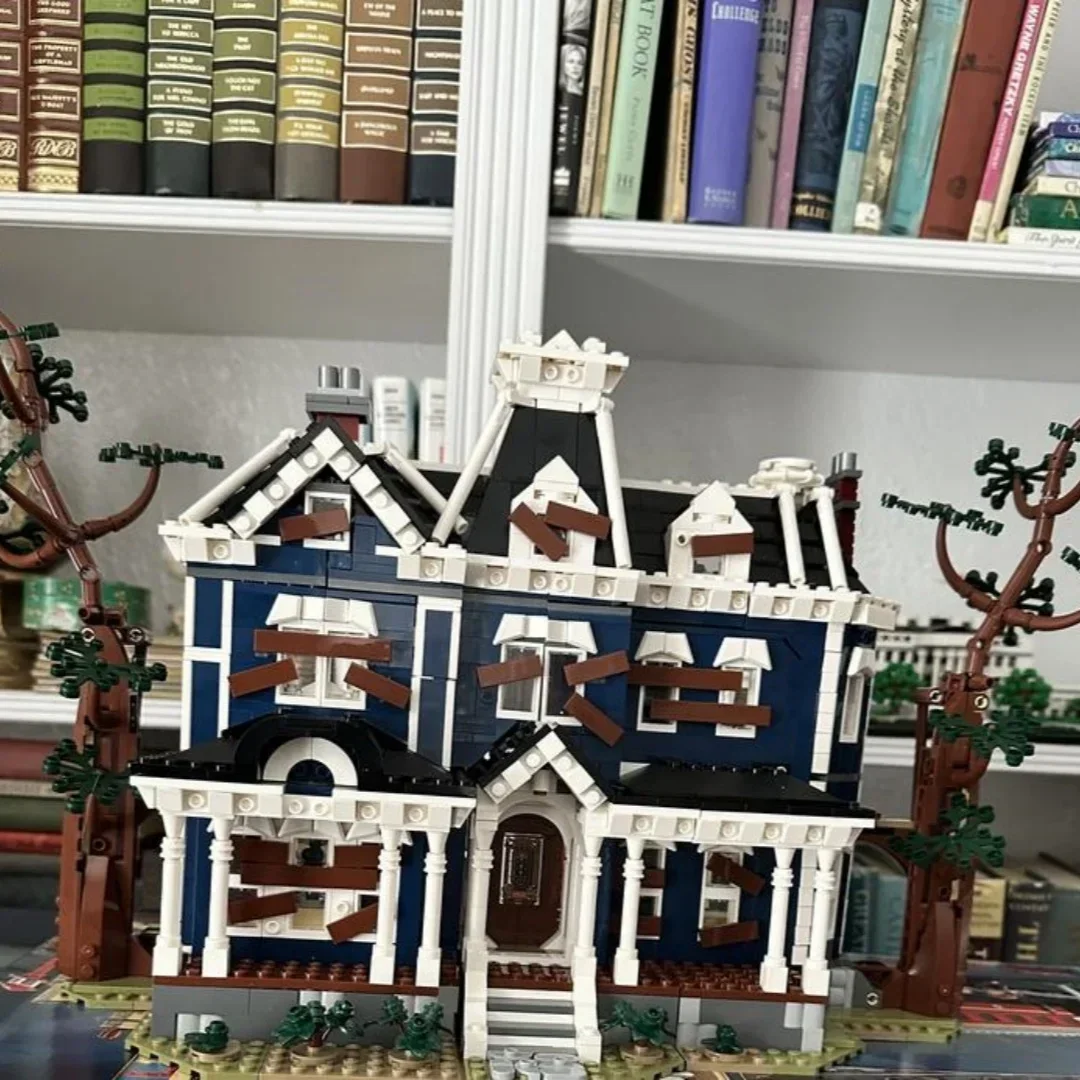The Cheapest Popular Castle Model Building Toy Set for 2026, Adult Christmas and Birthday Toys, Home Decoration Gifts