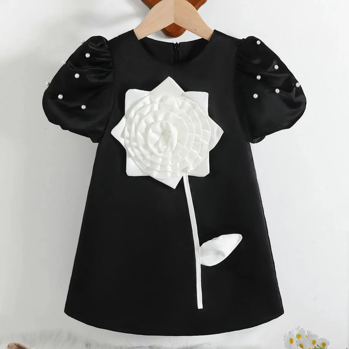 فستان الأميرة اللطيف للفتيات بأكمام منتفخة ومطرز بالخرز على شكل وردة للأطفال وحفلات أعياد الميلاد وحفلات الزفاف الأولى وعيد الميلاد والعام الجديد