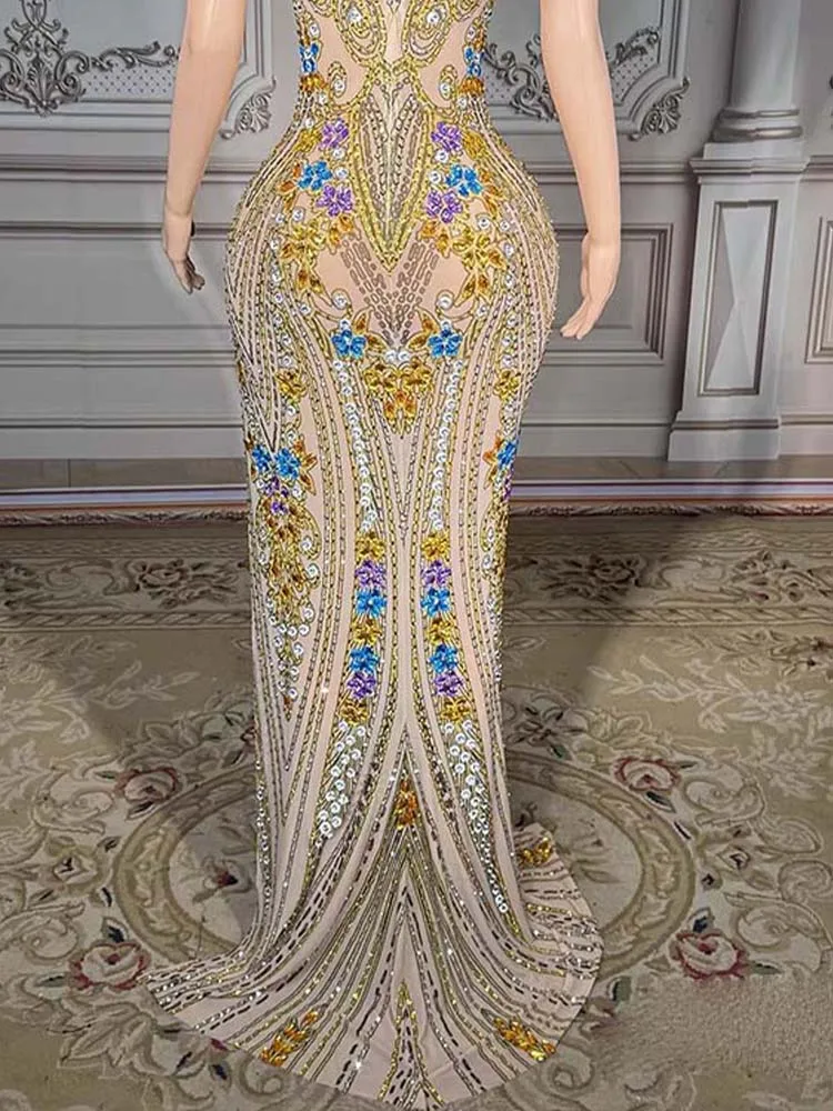 Robe sexy en maille à bretelles enveloppées sur la poitrine, couleur de haute qualité, estampage à chaud, nouvelle mode, vêtements personnalisés pour femmes, 2025