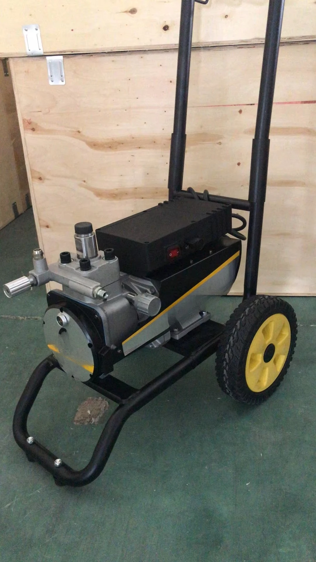 ST-3390 Electric Diaphragm Pump Airless Paint Sprayer
