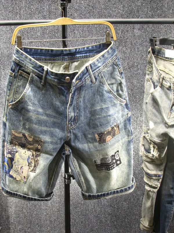 

Летние трендовые джинсовые орты с вышивкой, мужские лоскутные прямые брюки в стиле ретро, молодежные тонкие джинсы со средней талией в пять четвертей