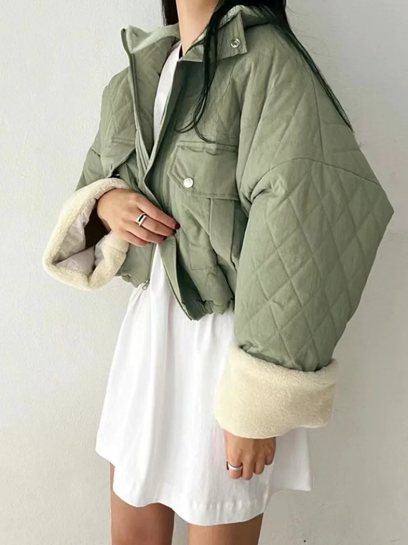 شيك الخريف الشتاء الدافئة لامب المخملية القطن Jaet المرأة فضفاضة شخصية طوق ort تصميم مكافحة الشيخوخة الملابس القطنية