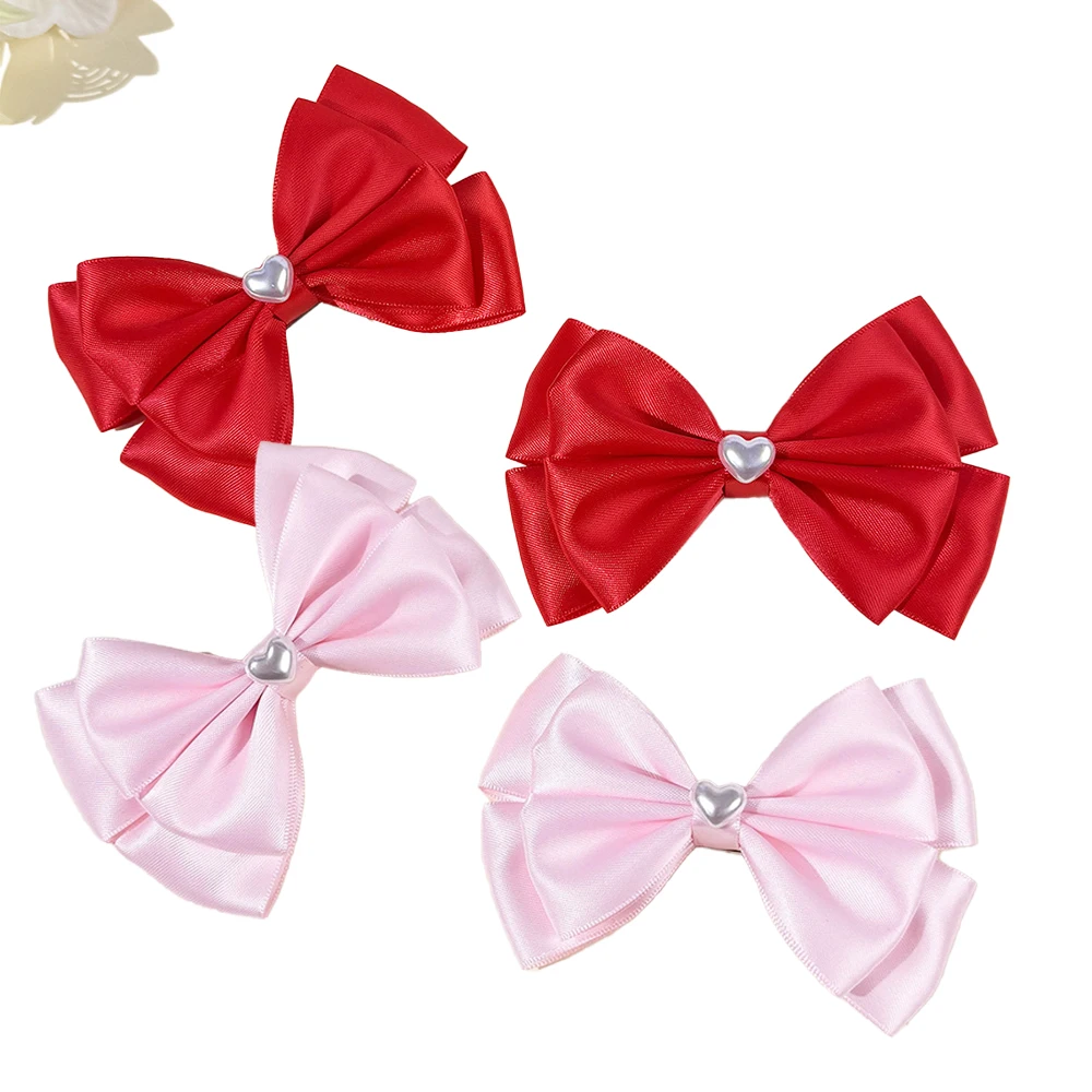 

2 комплекта атласных бантов для волос с жемчужным сердечком, заколки для волос для малышек и девочек, милые аксессуары для волос на День святого Валентина, для фотосессии