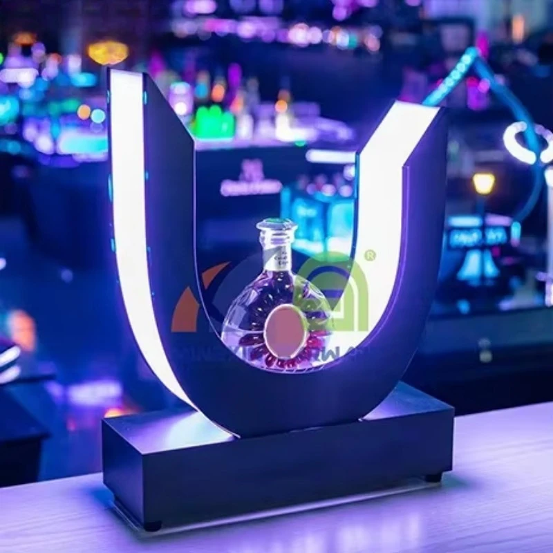 Premium Custom LED Liquor Display StandWholesale Rechargeable Acrylic Led Glorifier Display Vodka Vip LED Bottle Presente