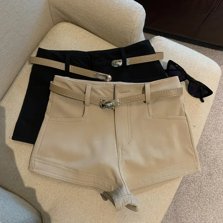 Khaki Skinny Straight Casual Shorts Women's Autumn Spice Girls Skinny Hip Wrap Pants Versatile High Waist A-Word Hot Pants