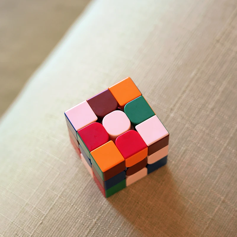 マット仕上げマジックキューブパズル子供のおもちゃ磁気最高のギフト 3X3 プロフェッショナルキューブシングル高速サイレントゼロ遅延超高速回転