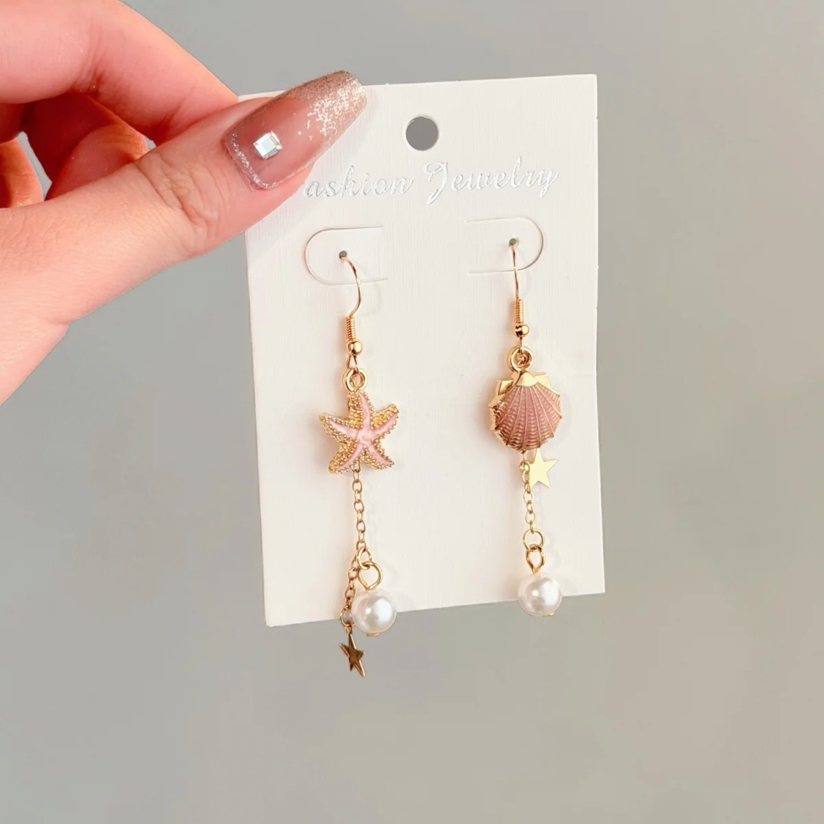 Ocean Beach Emaille Seestern Muschel Imitationsperlen Quaste Asymmetrische Hängeohrringe für Damen und Herren Stern-Ohrringe Sommer-Schmuck – Detail 16