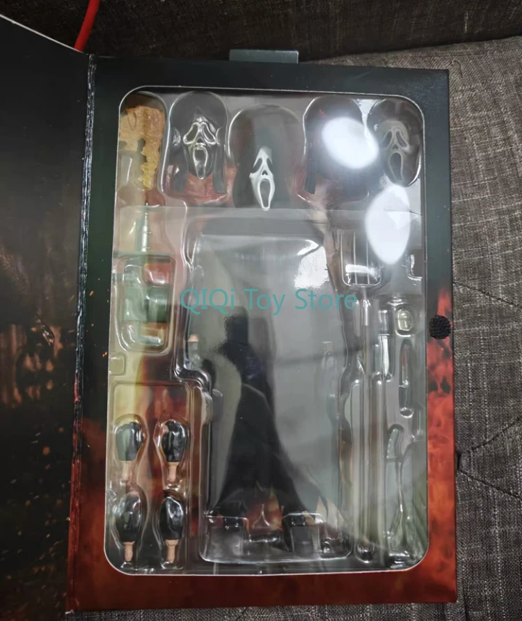 

In Stock Screaming, Ghost Face, Fire-Inflicted Version, Motable Model Handicraft
