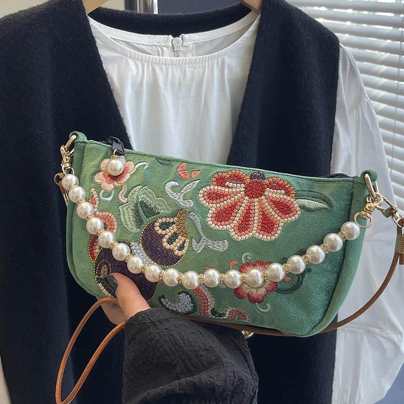 Chinesische Umhängetasche mit Blumenstickerei, Damen-Schultertasche, Handtasche mit Perlenhenkel, Vintage-Geldbörse im ethnischen Hanfu-Stil – Detail 23