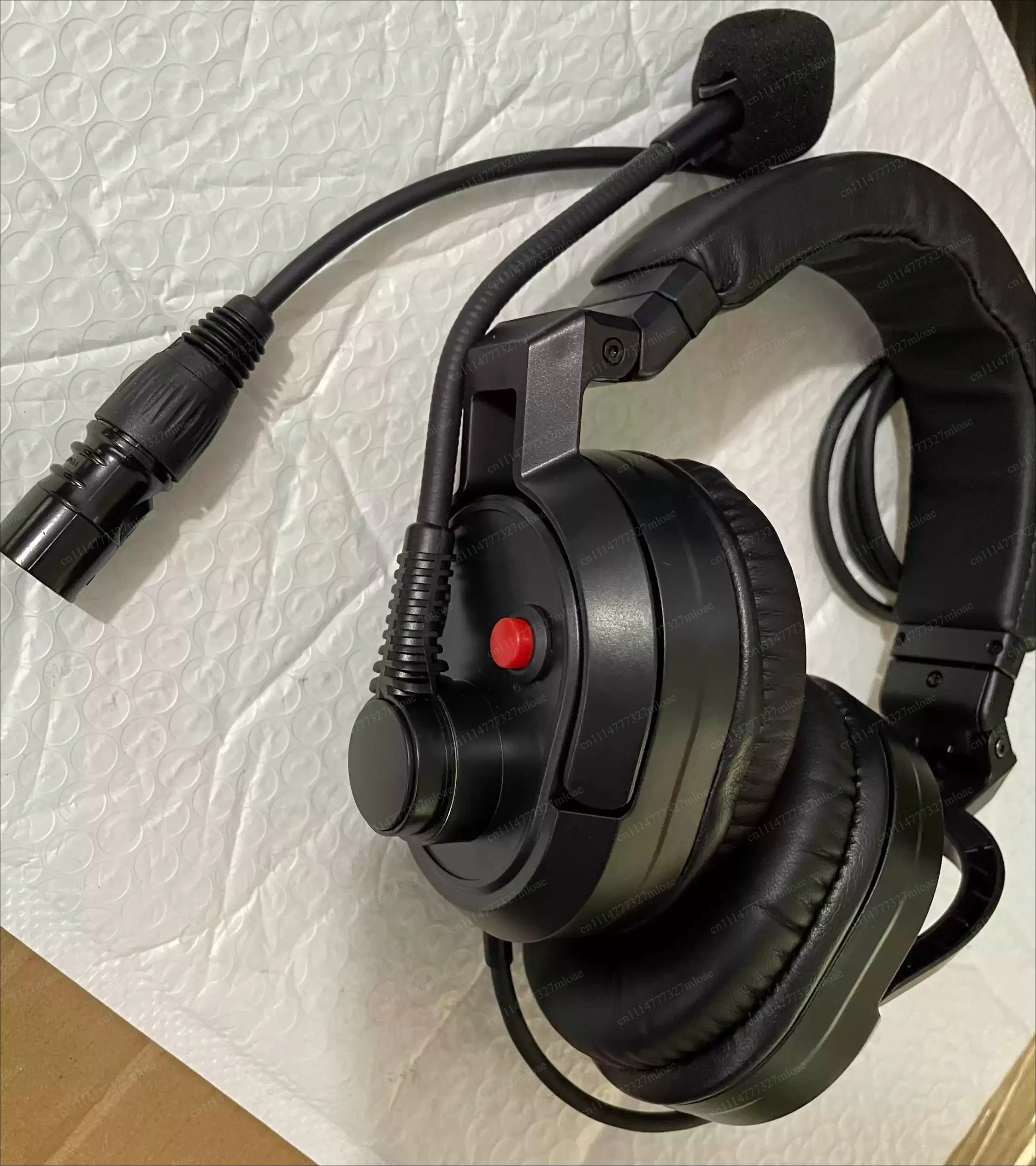 Head-mounted Ear Microphone Rotational Folding Five-core Male Plug Red Switch Control