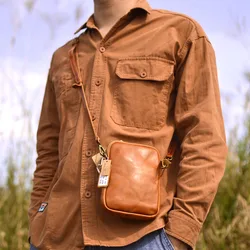 AETOO New vintage vegetable tanned leather shoulder bag cowhide casual backpack crossbody bag men's mini bag Leather mobile phon