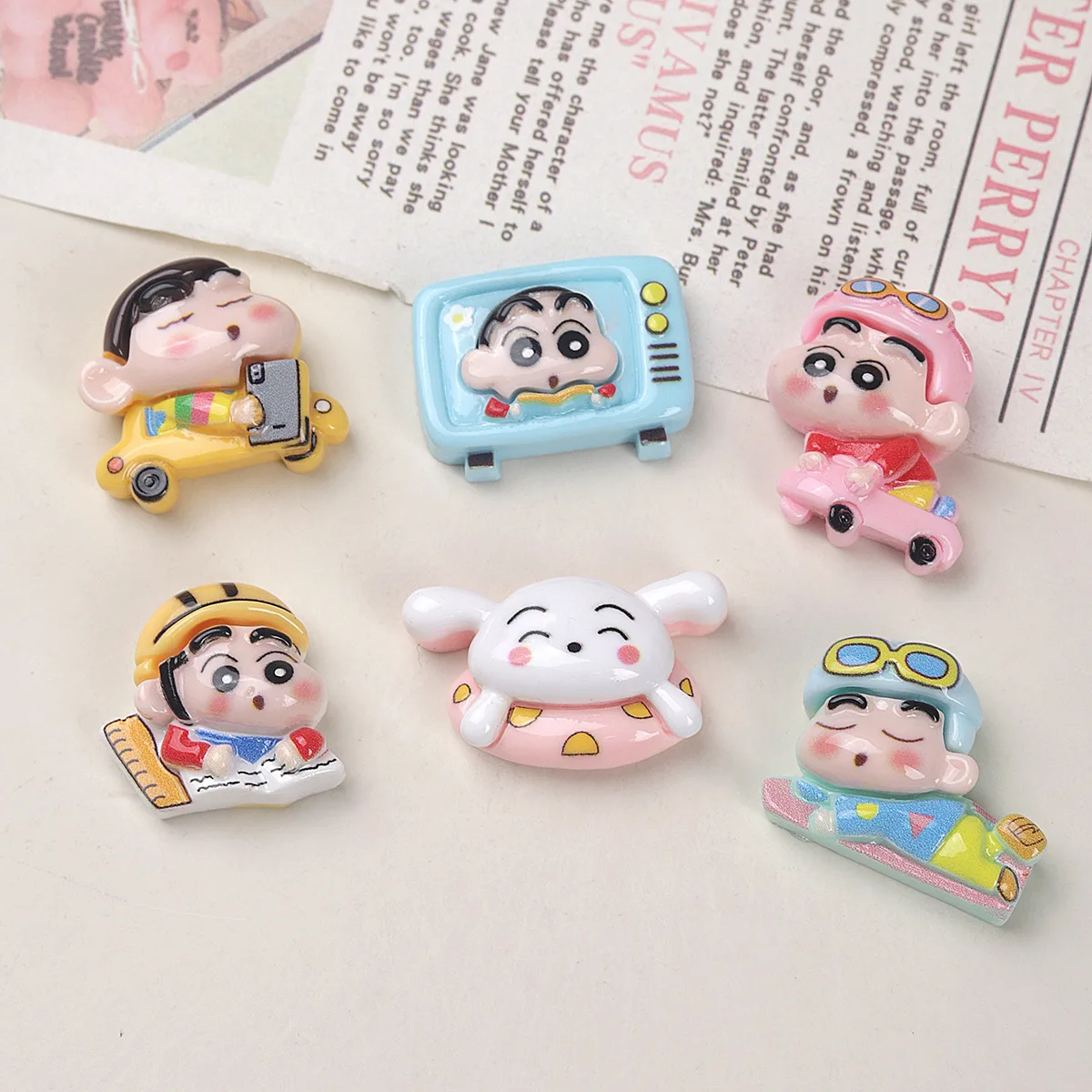 Kawaii Crayon Shin-chan Resin Accessories Decorative doll Anime Cartoon Water Cup Card Decoration DIY Phone Case Glue Gifts view 2