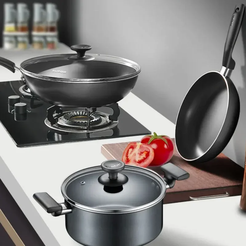 Non-Stick Cookware Set Complete Household Kitchen Combination Flat Bottom Frying Pans Three-Piece Cooking Set