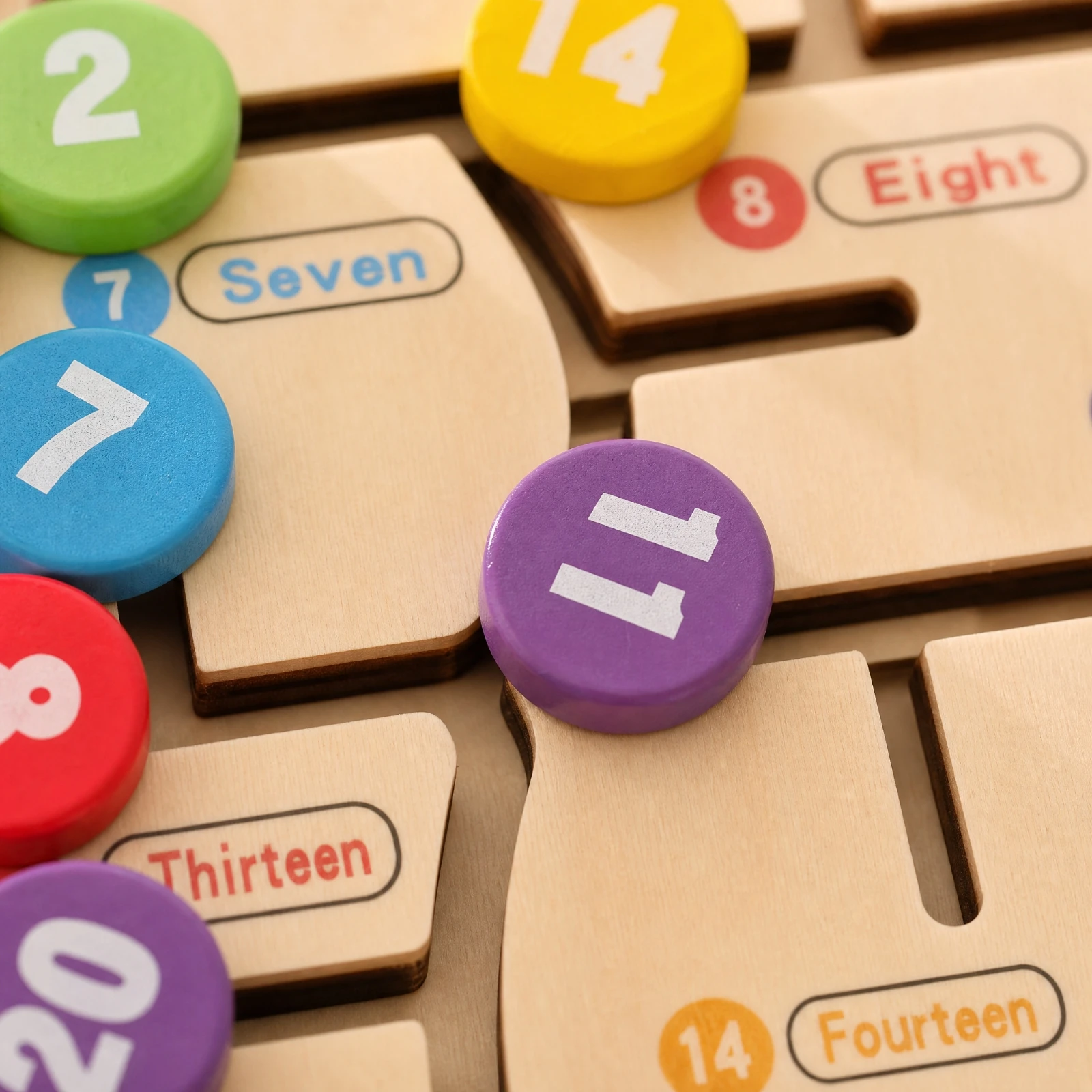 Wooden Math Activity Board Non-Electric Number Recognition Board with Movable Pieces Learning Toy Fine Motor Skills