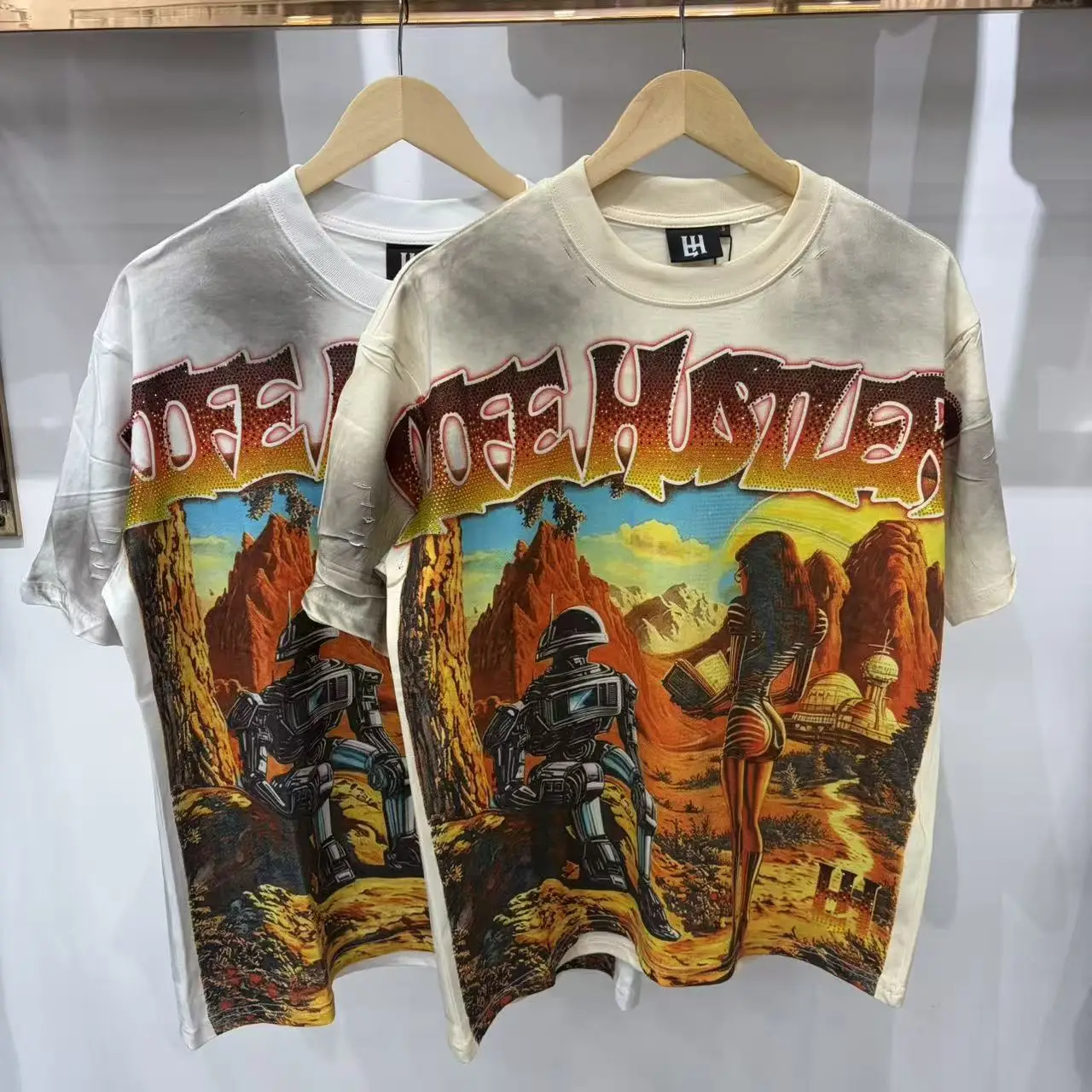 Life Hustlers Retro Streetwear Hip-Hop Style Robot Print Washed and Weathered Short-Sleeved T-Shirt