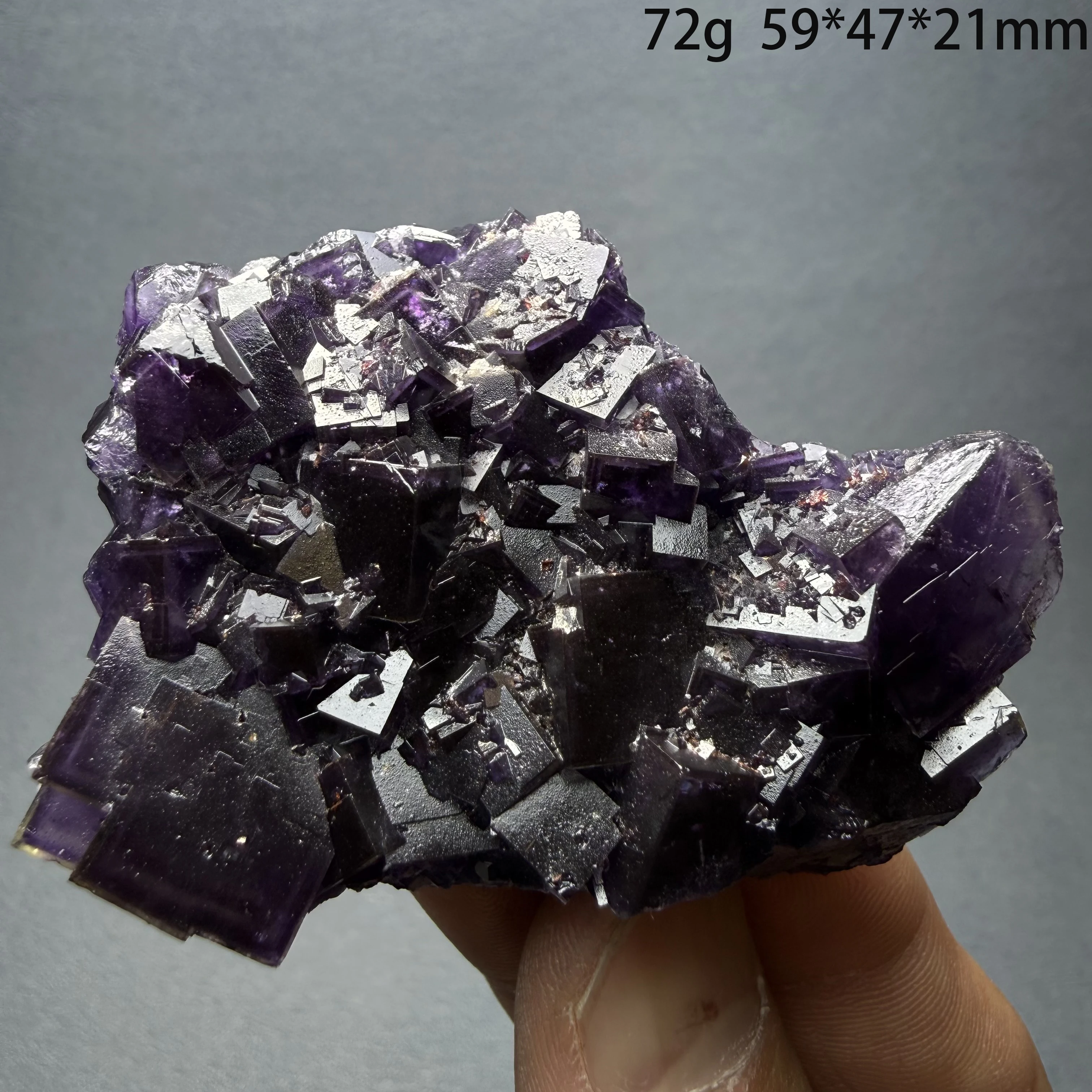 Natural Heilongjiang Purple Fluorite Mineral Specimen Stone and Crystal, Healing Crystal, Quartz Home Decor Items A2-1-2