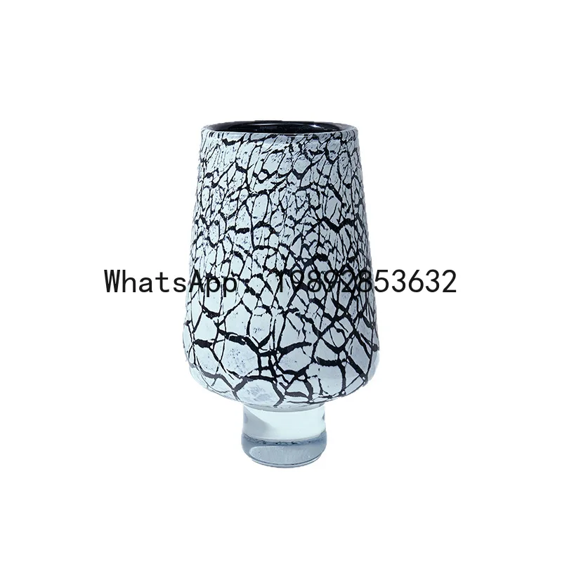 

PYJ light luxury modern creative high foot ice crack inside black glazed vase