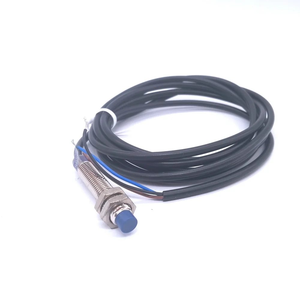 

XS208BLNAL2 Inductive Proximity Switch Sensor
