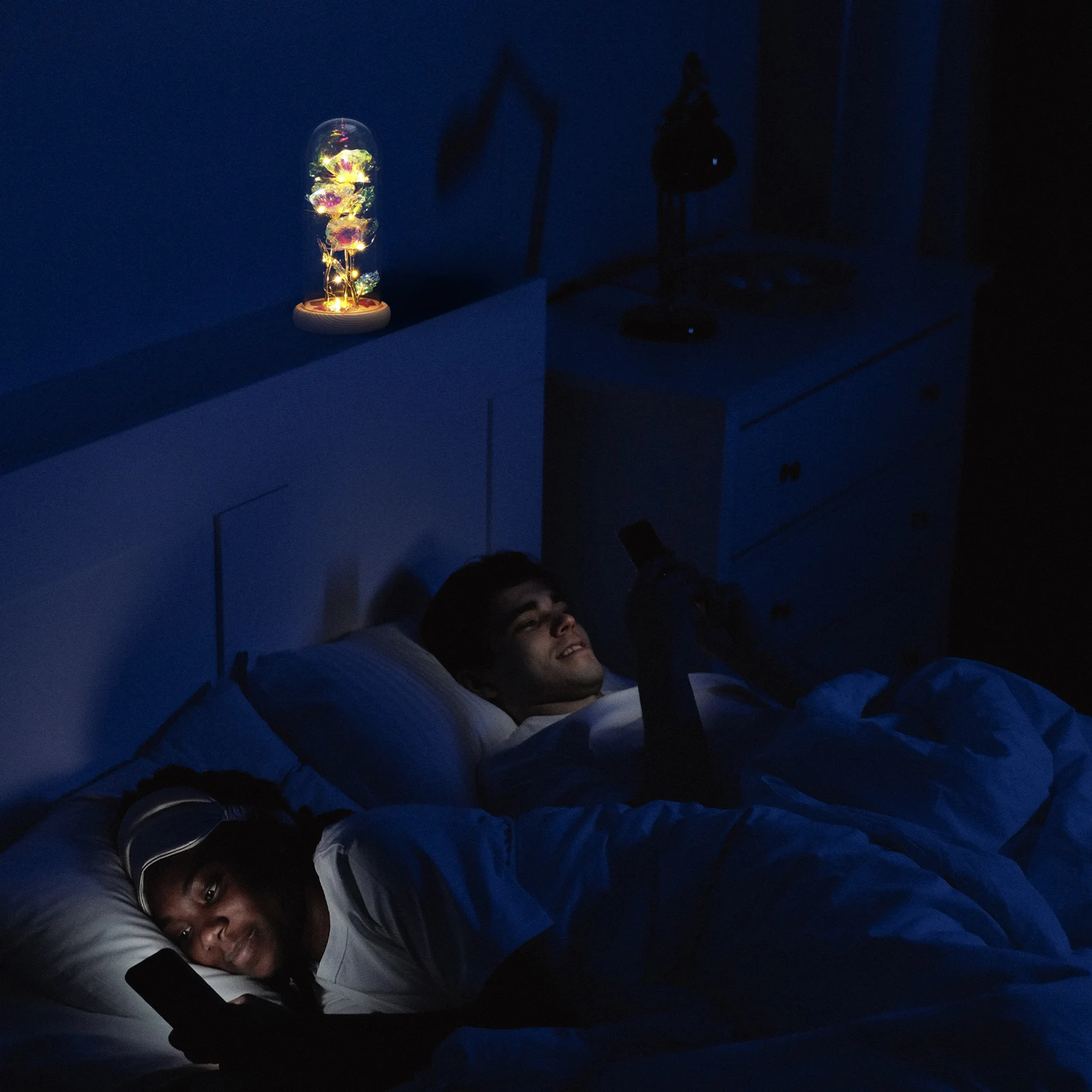 

1 шт. Светящаяся роза из золотой фольги в стеклянном куполе с деревянной подставкой, изысканное мастерство, долговечное украшение для дома, светящееся