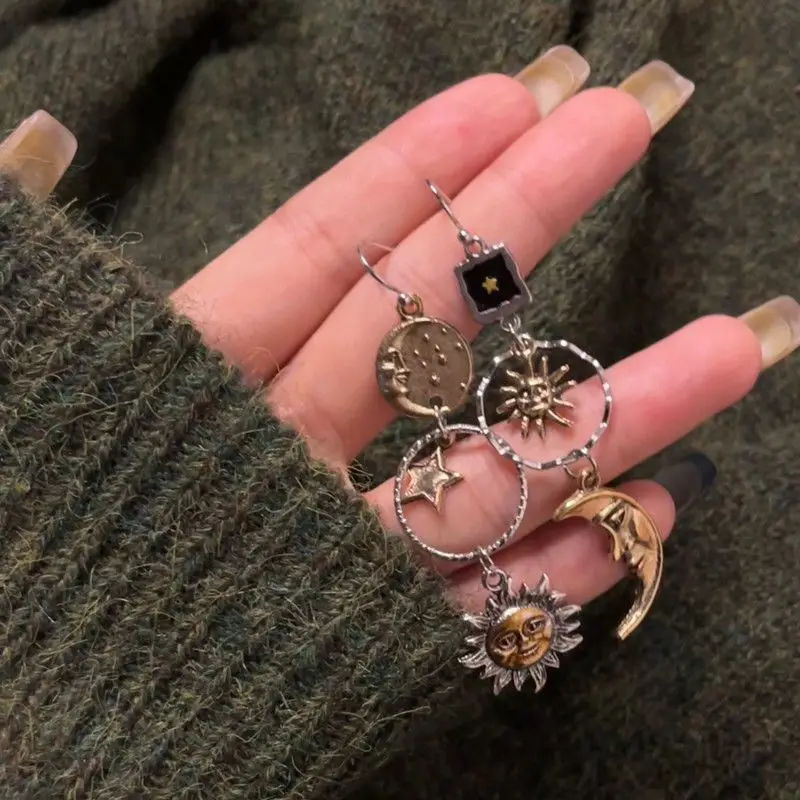 Pendientes Colgantes Vintage Asimétricos de Estrella, Sol y Luna para Mujer, Aros Personalizados de Color Cobre Antiguo, Accesorios de Joyería