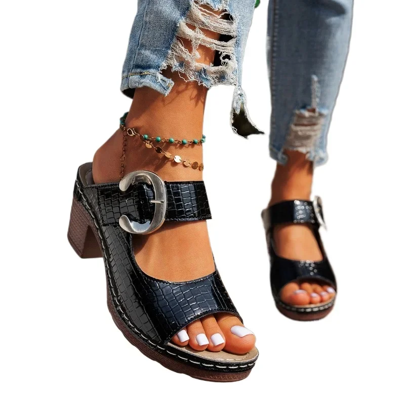 2025 Brand Ladies Shoes Plus Size Women's Slippers Fashion Outdoor Dress Summer New Open Toe Metal Decoration Rome High Heels