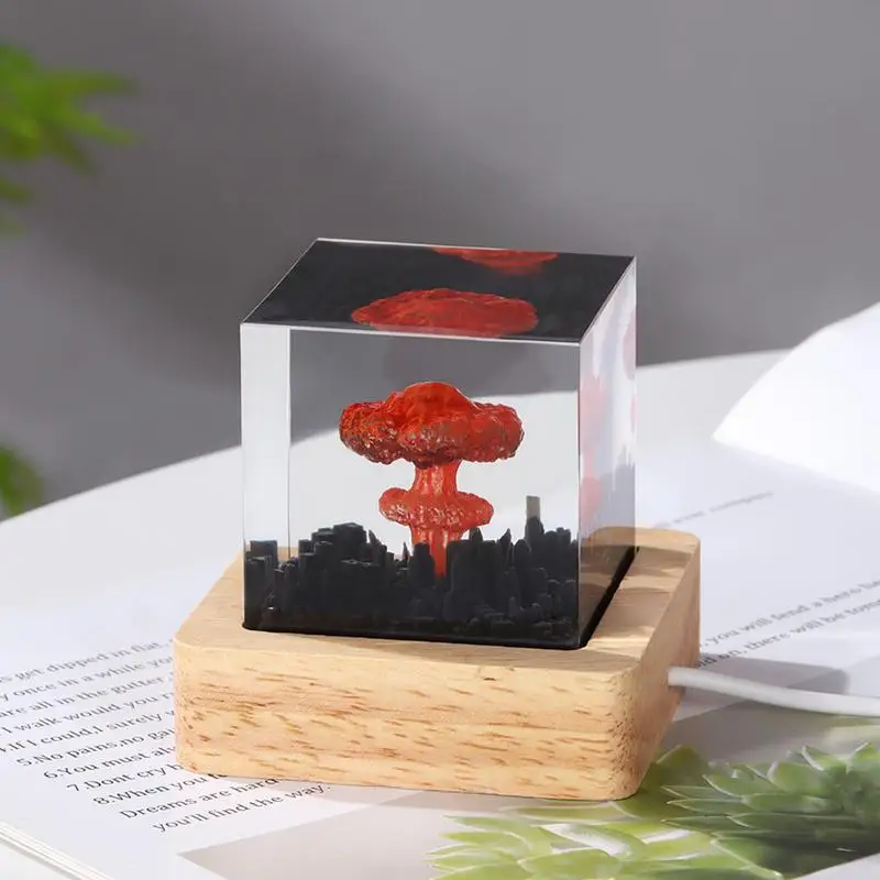 Creative Nuclear Explosions Mushroom Cloud Lamp USB Atomic Bombs Resin Night Light Home Decoration Christmas Gifts Table Lamp