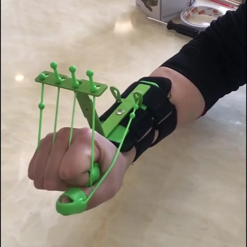 Finger wrist rehabilitation training equipment hand finger bending and straightening correction stroke hemiplegia finger divider