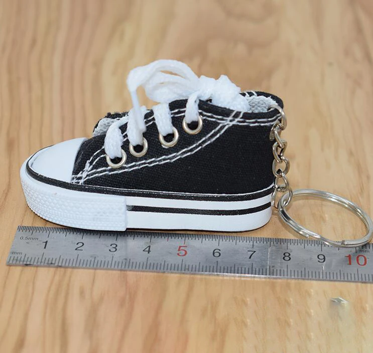 Fashion Glitter shoes key chain sneakers Mini 3d Simulation canvas shoes canvas sneakers Tennis keychain for women jewelry gifts