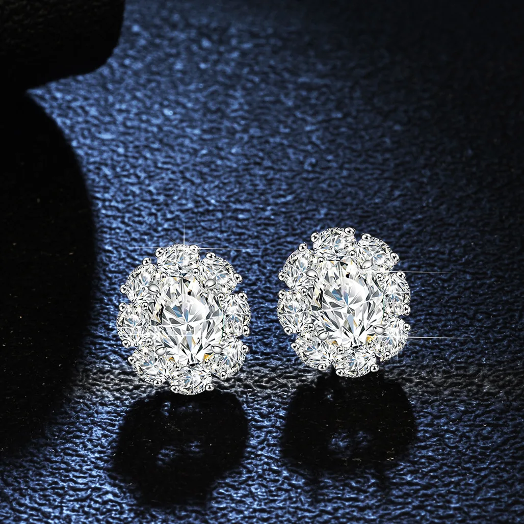 18K Gold Earrings for Women, Four Claw Earrings, Oval, Simple, Mozambique Diamond, Irregular Diamond, Platinum PT950 Earrings
