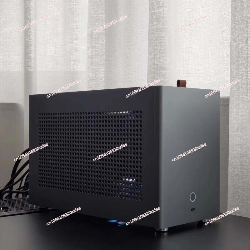 هيكل ألومنيوم صغير A4pro + ITX SFX Power 280 لتبريد المياه