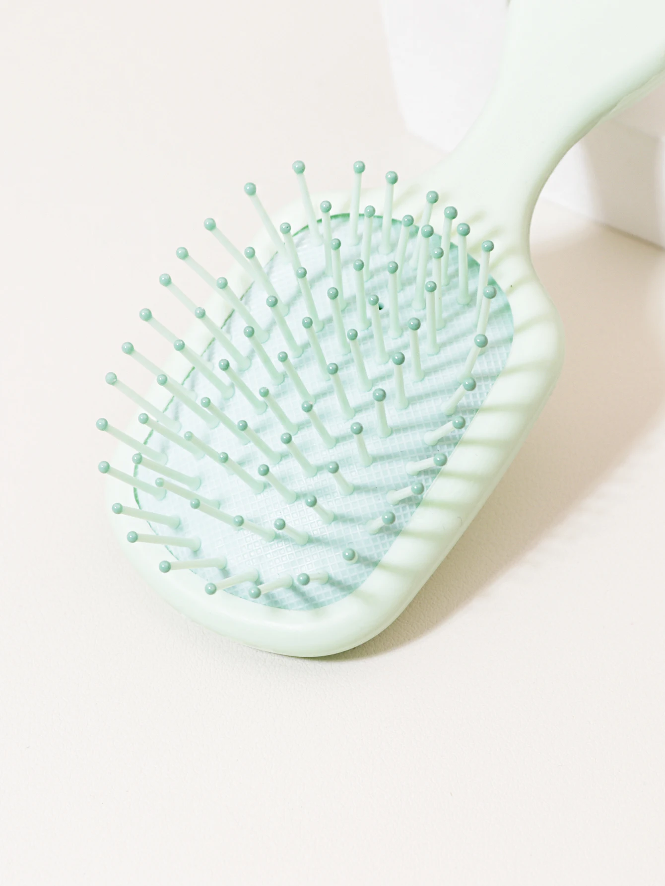 1pc Air Cushion Comb Mini Portable Lovely Massage Cartoon Comb Straight Hair Comb Hairdressing Tool, Special for Real Hair Wigs