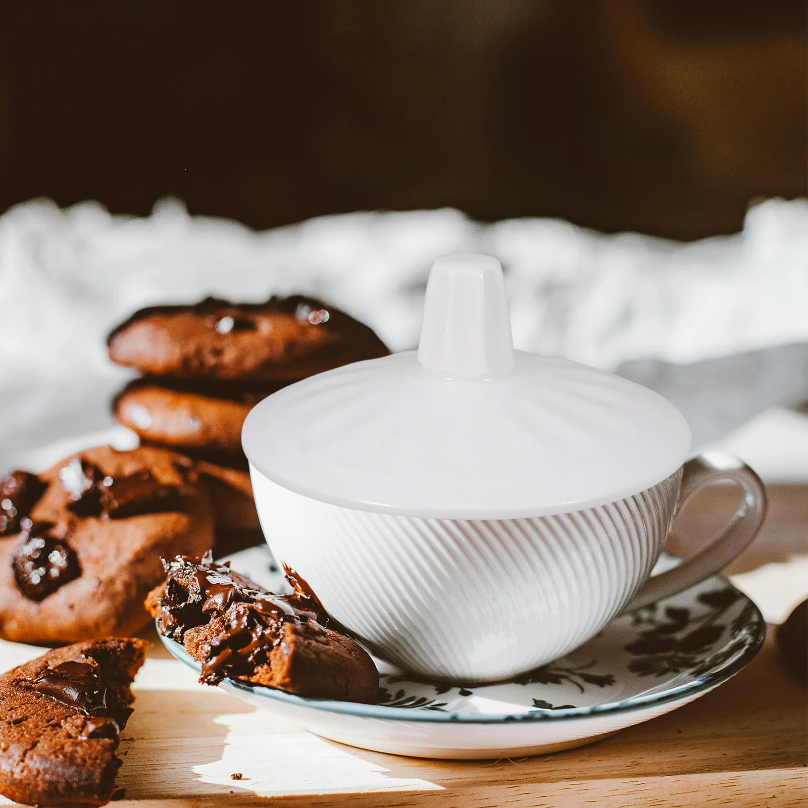 

White Ceramic Round Mug Lid Replacement Porcelain Teapot Cover Small Coffee Tea Milk Cup Drink Lid Accessories 7.3cm